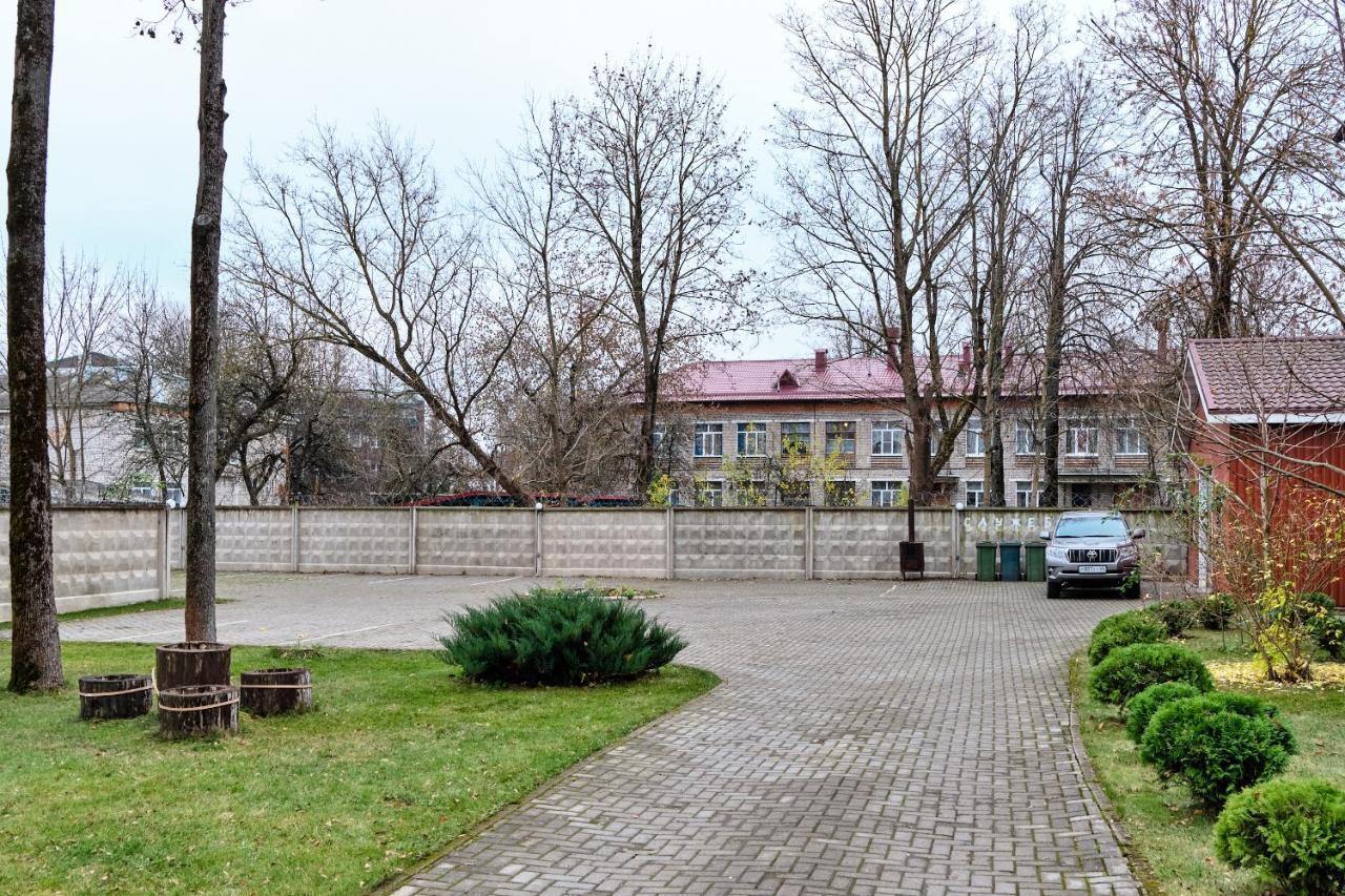 Hotel Karkushin Dom Psków Zewnętrze zdjęcie